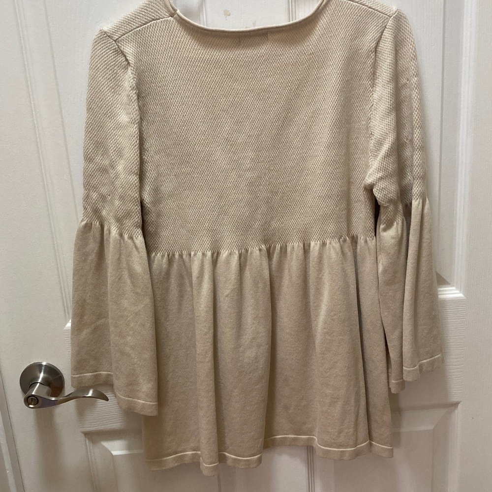 Earthbound Boho Scoop Neck Babydoll Sweater. Size Medium. - Picture 4 of 7